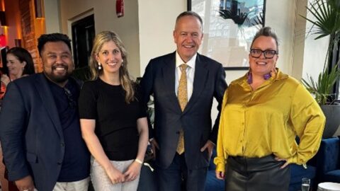 [L-R] Giancarlo de Vera, Lisa Ira, Minister Bill Shorten MP and Clare Gibellini at the Australian Ambassador to the UN’s Welcome Reception for COSP17